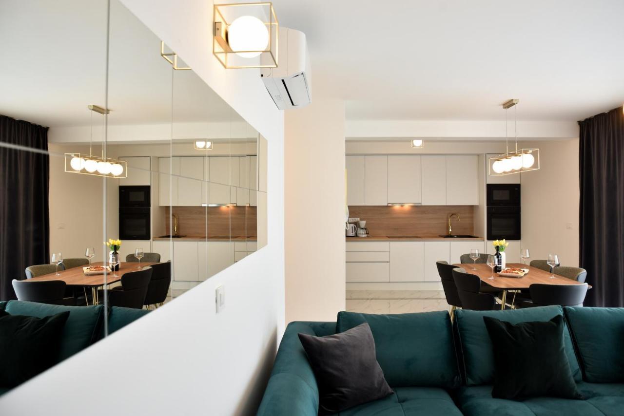Luxury Apartments La Perla Бибинє Екстер'єр фото