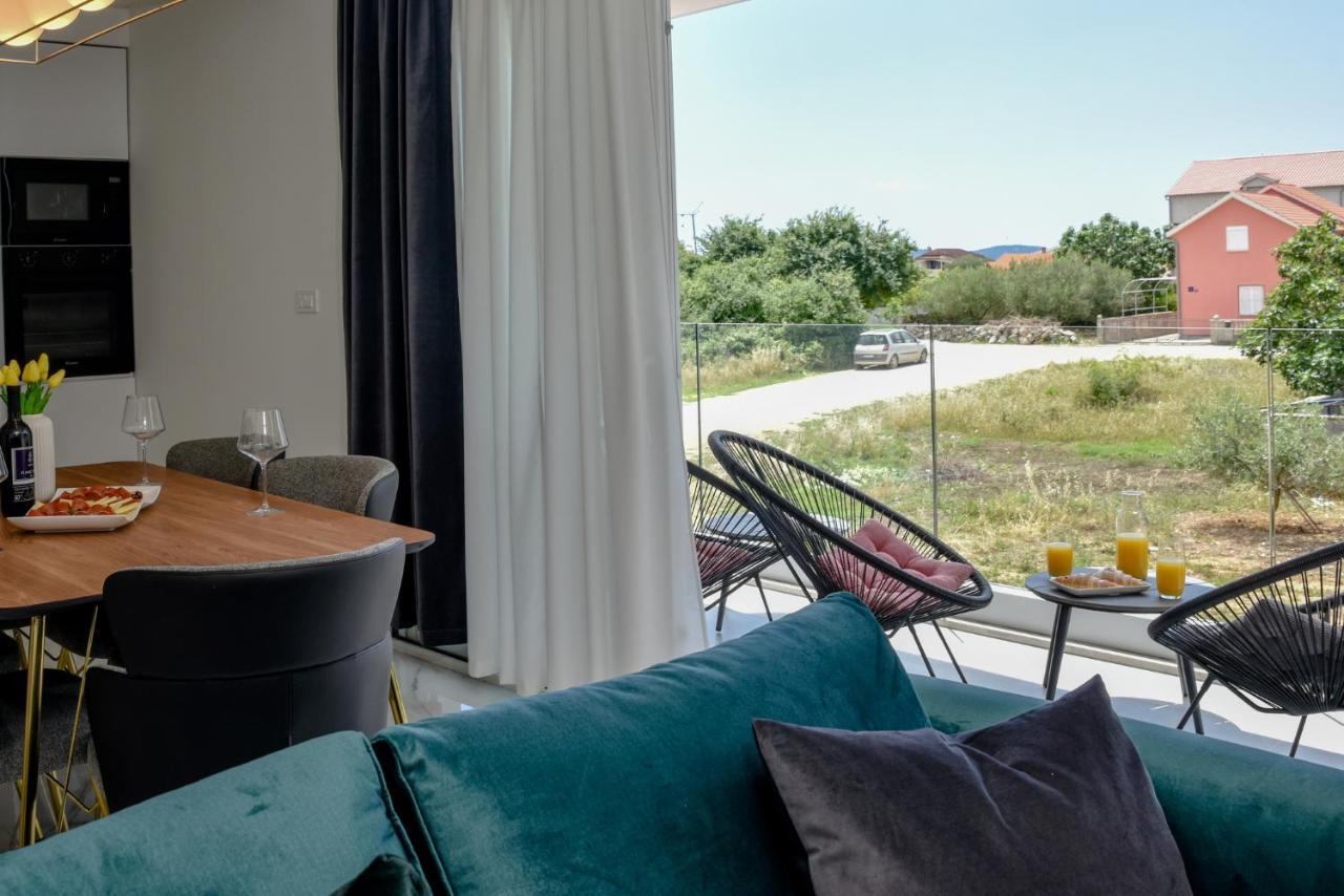 Luxury Apartments La Perla Бибинє Екстер'єр фото