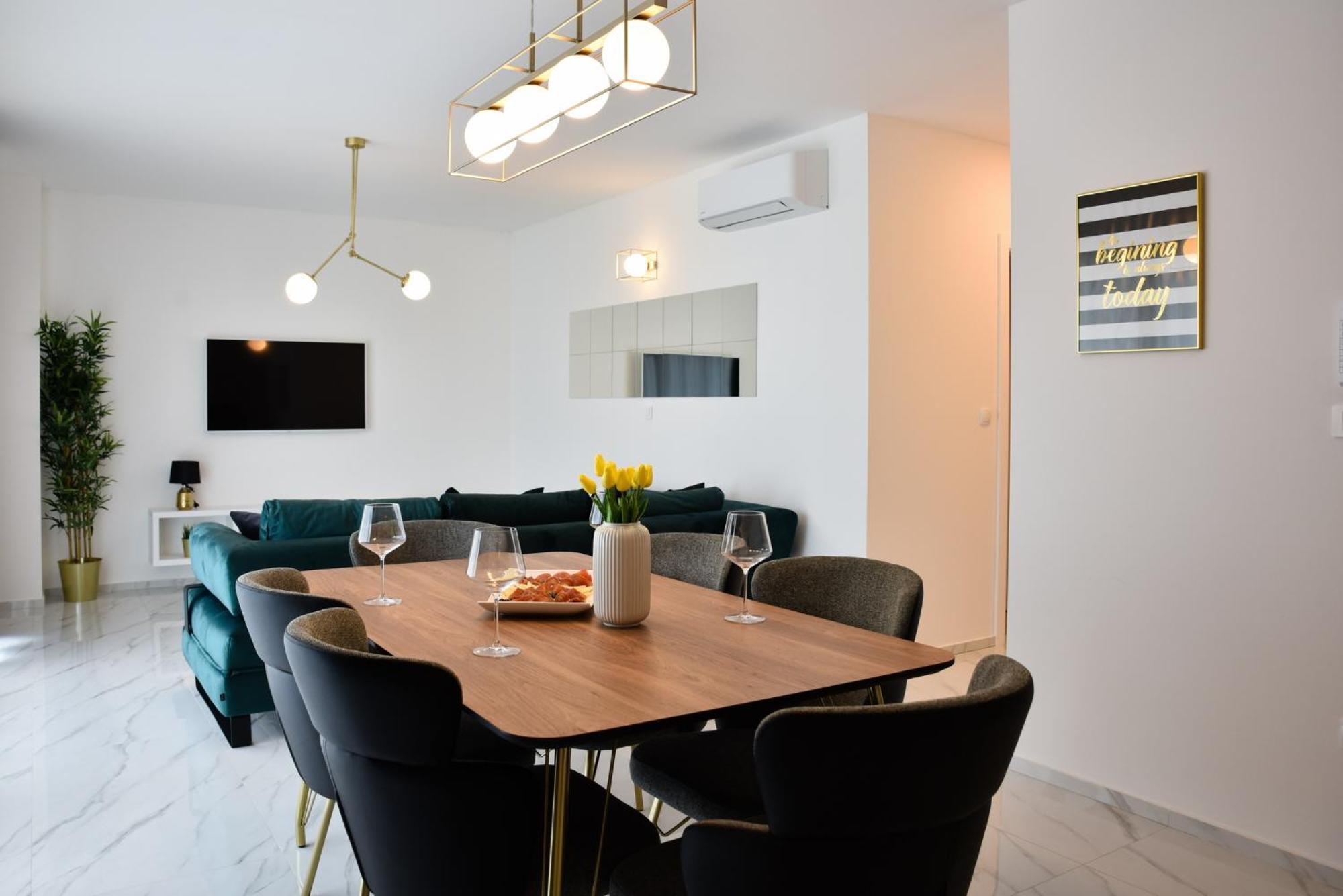 Luxury Apartments La Perla Бибинє Номер фото
