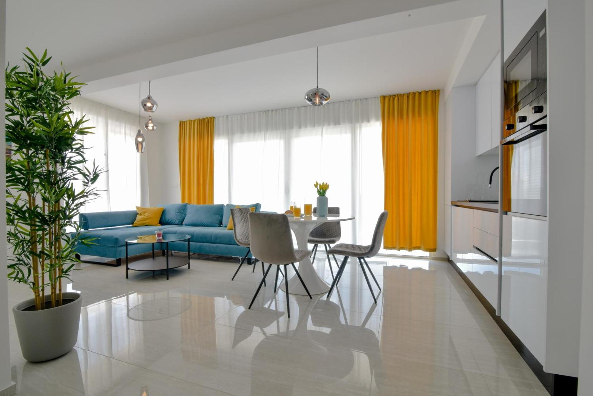 Luxury Apartments La Perla Бибинє Номер фото
