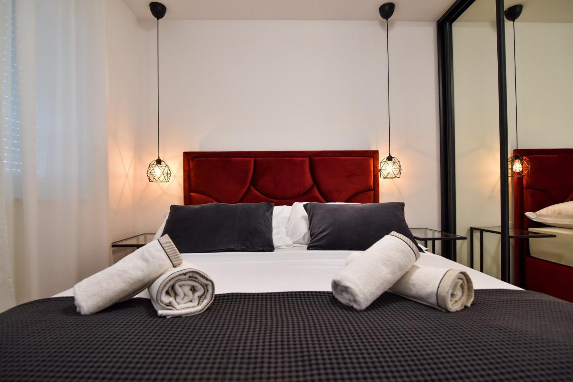 Luxury Apartments La Perla Бибинє Номер фото