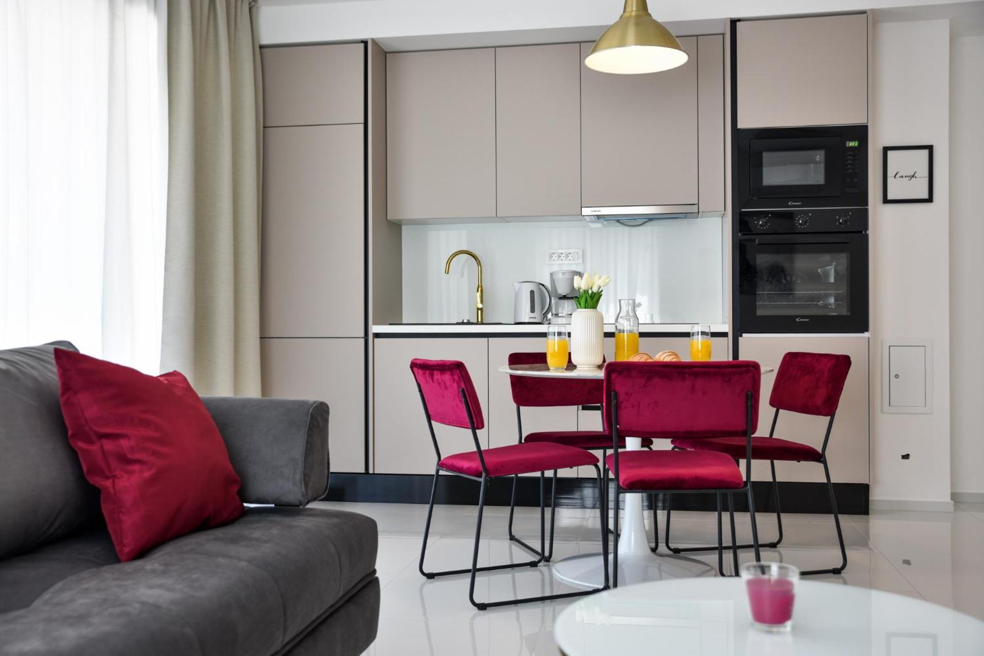 Luxury Apartments La Perla Бибинє Номер фото