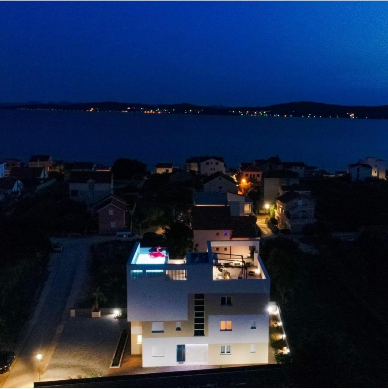 Luxury Apartments La Perla Бибинє Екстер'єр фото